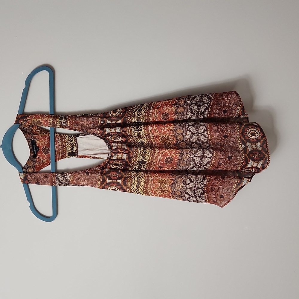 Women Sleeveless Pattern Top